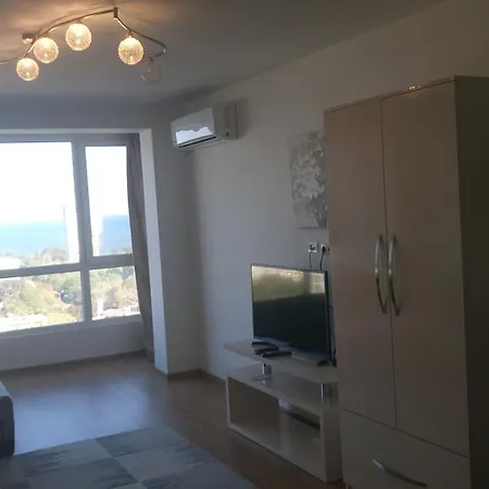 Apartment Panorama *